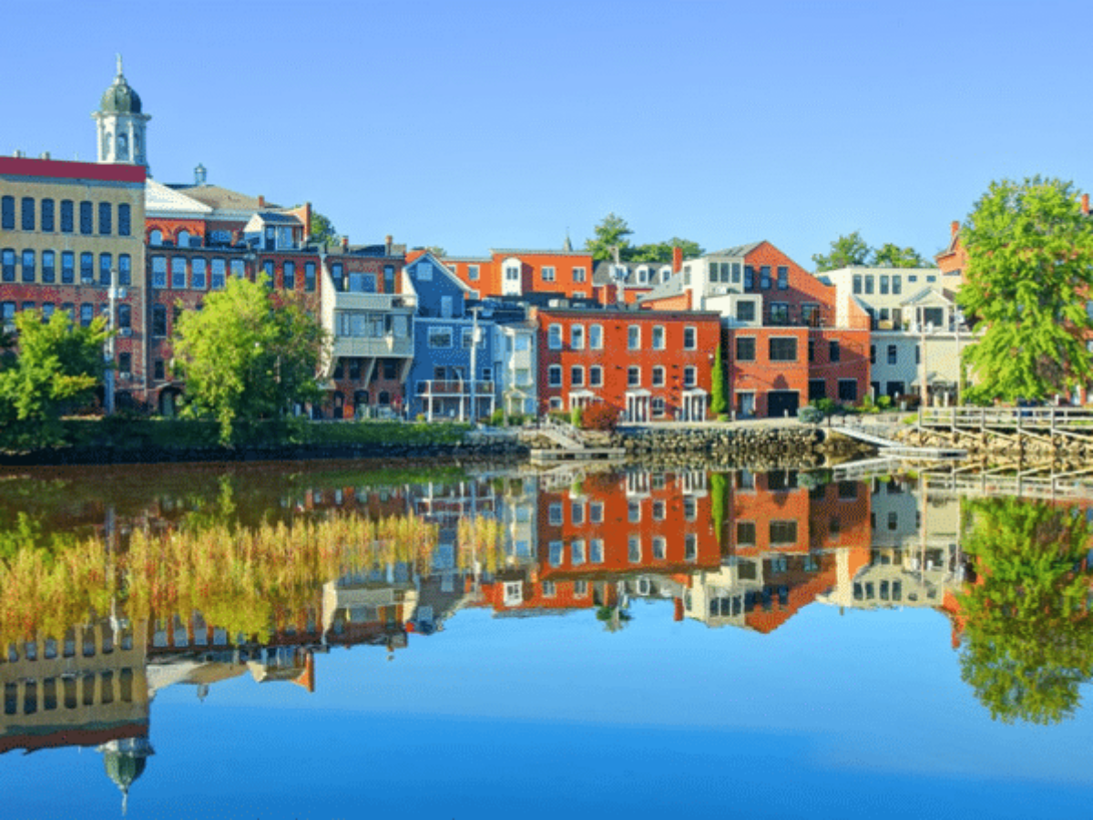 Pros and Cons of Moving to New Hampshire - Ray The Mover